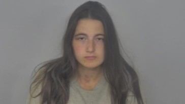 Madre apuñala a sus tres hijos en un trágico ataque en Dakota del Norte