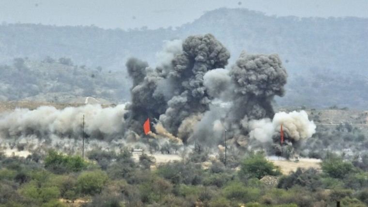 Vance expresa su preocupación por las tensiones entre India y Pakistán