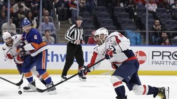 Ovechkin se convierte en el máximo goleador de la NHL con su histórico gol 895