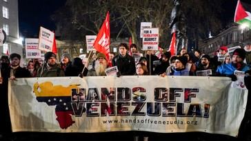 Protestas masivas en Londres contra la intervención militar de EE.UU. en Venezuela