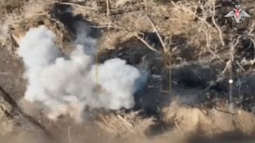 Drones rusos documentan ataques a vehículos y tropas enemigas