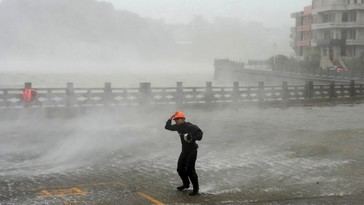 Supertifón en China provoca evacuación de un millón de personas