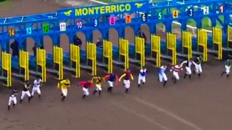 Jinetes peruanos participan en carrera benéfica sin caballos