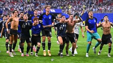 Argentina celebra su victoria sobre Inglaterra y avanza a la final del Mundial