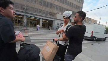 Youtuber mexicano sufre intento de robo en Bruselas durante transmisión en vivo