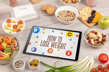 Comer siempre lo mismo podría ser la clave para perder más peso, según un estudio