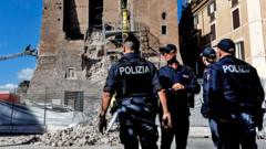 Trabajador muere tras colapso parcial de torre medieval en Roma