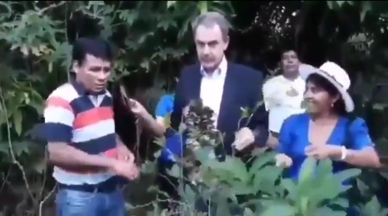 Cuando Zapatero visitaba las plantaciones de coca en Bolivia
