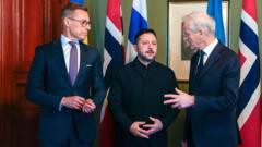 Zelenski y enviados de EE. UU. conversan en Oslo mientras Rubio niega retener inteligencia